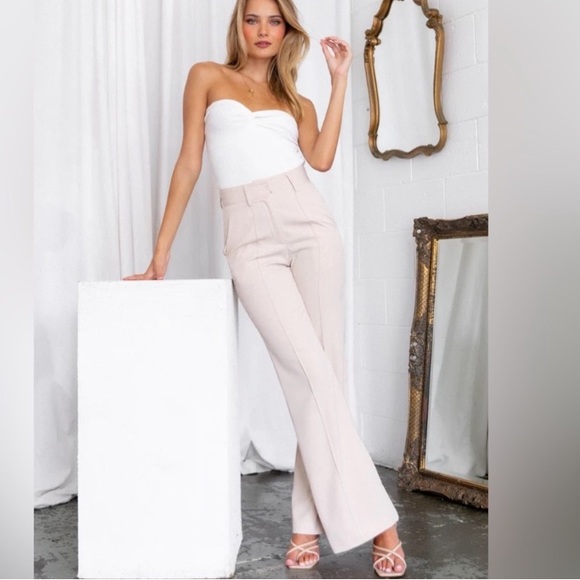 Cute flared pants - Picture 2 of 4